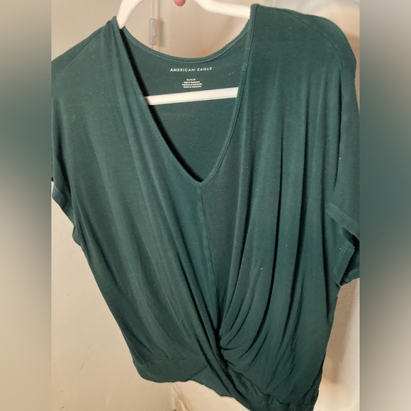 American Eagle Emerald Green Cropped Top - Picture 1 of 4